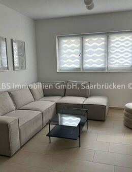 Energetische und moderne 3 ZKB Neubauwohnung mit hochwertiger Einbauküche und Balkon - Saarbrücken