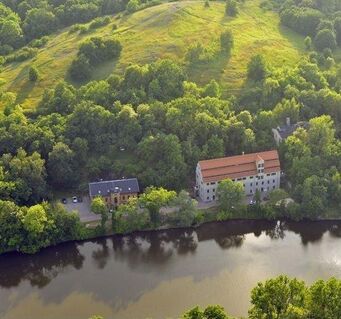 TOP Lage an der Saale/Eberthaus, Speichergebäude