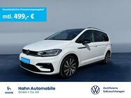 VW Touran, 1.5 TSI High, Jahr 2023 - Schorndorf (Baden-Württemberg)