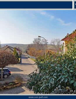 Sanierungsbedürftiges und großzügiges Haus in ruhiger Ortsrandlage sucht neue Familie! - Mauchenheim