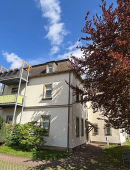 4-Zimmer Altbauwohung ! Balkon, Stellplatz + EBK - Pirna
