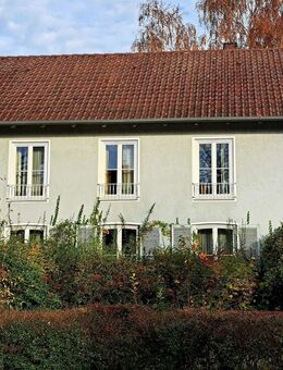 Wer küsst mich wach? Sanierungsbedürftiges Einfamilienhaus in bester Lage von Elmshorn - Elmshorn