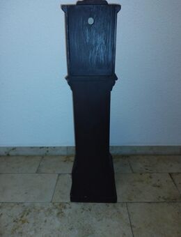 Kleine ca. 1m grosse Standuhr mit Gebrauchsspuren zu Verkaufen - Nandlstadt