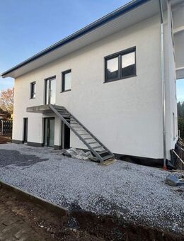 Moderne Erdgeschosswohnung mit Terrasse in Rödinghausen – Neubau, Erstbezug - Rödinghausen
