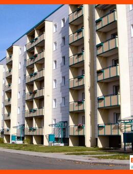 Sanierte Familienwohnung mit Aufzug // Küche mit Fenster // Balkon // grünes Umfeld! - Gera