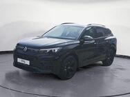 VW Tiguan, 2.0 l TDI R-Line, Jahr 2022 - Bühl