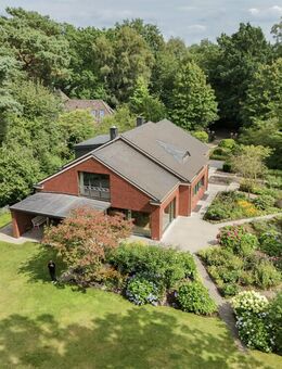 Architektenvilla und 5.339m² gärtnerisch angelegter Park in bevorzugter Wohnlage - Pinneberg