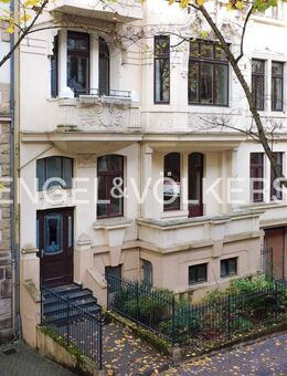 Wohnen mit Stil und Geschichte - exklusives Altbaujuwel im Herzen des Rheingauviertels - Wiesbaden