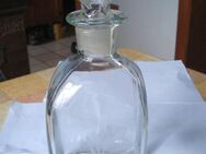 Vierkant-Glasflasche mit geschliffenem Stopfen, Gravur "Likör" - Soest Zentrum