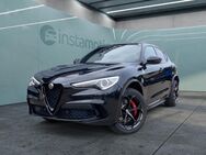 Alfa Romeo Stelvio, Quadrifoglio, Jahr 2022 - München