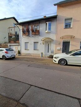 Kleines 2 Familienhaus im OT von Dillingen - Dillingen (Saar)