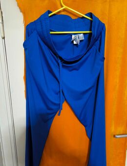 Königsblaue Stoffhose Gr. 21 - Neumünster