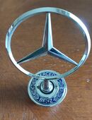 Mercedes-Logo in 52062