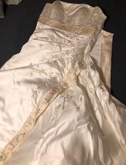 Brautkleid Sincerity Bridal 38/40 Modell 3222 - Kottmar