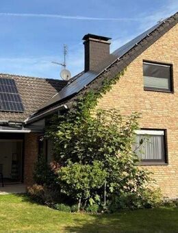 Freistehendes Einfamilienhaus mit Photovoltaikanlage und Speicher, in Holtwick - Rosendahl