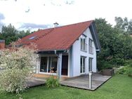 Möbliert: Stilvoll eingerichtetes Einfamilienhaus in Greifenberg a. Ammersee - Greifenberg