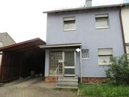 Schönes Reiheneckhaus mit Garage und Carport zentral in Crailsheim zu verkaufen - Crailsheim