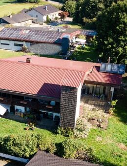 Raum trifft Ruhe-stilvolles Wohnhaus mit großem Grundstück in Bad Kötzting - Bad Kötzting