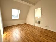 Ideal für Familien: Helle 5-Zimmer-Dachgeschosswohnung mit EBK, 2 Bädern und Loggia - Leipzig