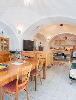 Individuelles Stadthaus am Marktplatz in Röhrnbach - Röhrnbach