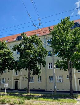 Eutritzsch - interessante 2-Raumwohnung im Leipziger Norden mit Tageslichtbad, Balkon & Einbauküche - Leipzig