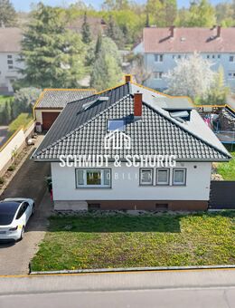 Charmanter Bungalow - teilweise saniert, individuell ausbaubar - Philippsburg