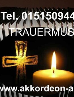 Trauermusik, Beerdigungsmusik mit Akkordeon - Münster
