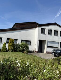 Elegantes Architektenhaus mit zusätzl. kleiner Whg., Werkstatt, Praxis oder Büro in guter Stadtlage in Deggendorf ***** - Deggendorf