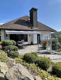 Gleich zwei Wohnhäuser, variantenreich mit hoher Lebensqualität und voller positiver Wohndetails - Attendorn (Hansestadt)