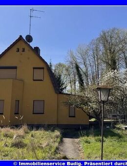 Solides, teilsaniertes Einfamilienhaus mit vielseitig nutzbarer Raumaufteilung - Fredersdorf-Vogelsdorf