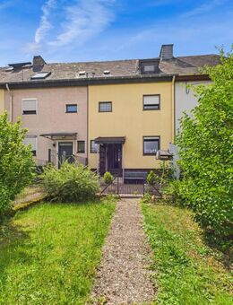 Reihenmittelhaus mit Grundstück und Scheune - Perl