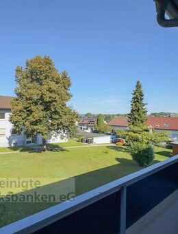 3-Zimmer-Wohnung im Herzen von Rommelsbach mit Einzelgarage! - Reutlingen