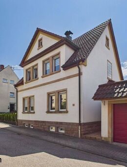 Modernisiertes Wohnhaus mit großzügiger Terrasse - Friedrichsthal (Saarland)