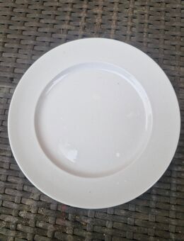 19 Teller weiß, Durchmesser 19 cm - Pöcking