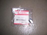 MB929683 Dichtung, Clip, Seitenscheibe dvierse Mitsubishi-Modelle - Hannover Vahrenwald-List