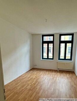 Geräumige 3-Raumwohnung mit Einbauküche und Balkon in Stadtfeld Ost - WG-geeignet! - Magdeburg