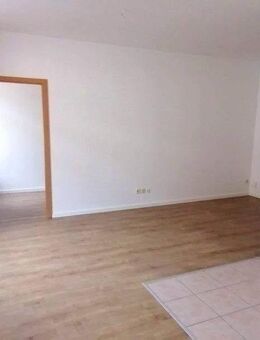 !! kleine 2-Zimmer-Wohnung mit Fußbodenheizung im Lutherviertel !! - Chemnitz