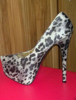 Gr. 40, High Heels Plateau Pumps, LEO braun-grau, NEU in OVP - Bruchköbel