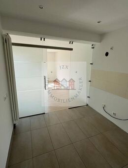 Neu mit großem Balkon - Zwickau