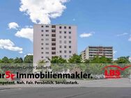 Helle 4,5-Zimmer-Wohnung mit Aufzug, Balkon und TG-Stellplatz - zentral und ruhig gelegen - Rielasingen-Worblingen