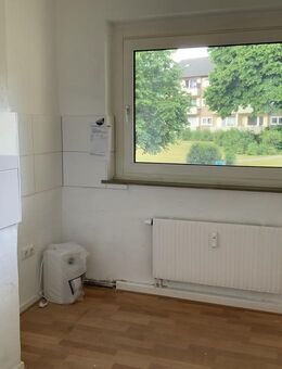 Hier kann man alt werden: Frisch renovierte 2-Zimmer-Wohnung! - Ahlen