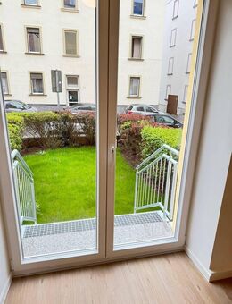 4-Zimmer-Whg. mit Gartenanteil im NEU sanierten Mehrfamilienhaus! - Würzburg