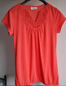 Ernstings Family: Neues, rotes Shirt ohne Etikett, Gr. S, Polyester - Brilon