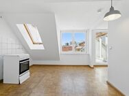 **Dachgeschosswohnung mit Terrasse an der Warschauer Straße** - Berlin