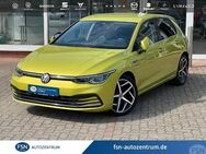 VW Golf, 1.5 VIII eTSI Style IQ-Light S, Jahr 2020 - Teterow