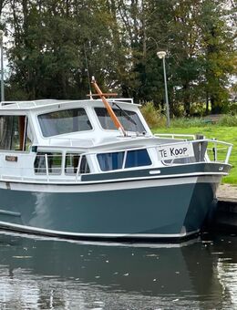 Motorboot stahl. Neu überholt alles: 9.00Meter - Gangelt
