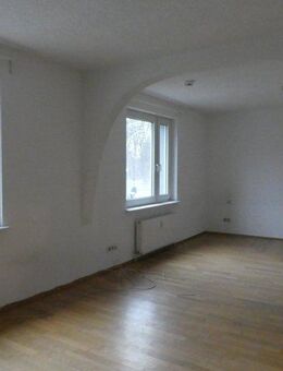 Dreifamilienhaus in zentraler Lage! - Dallgow-Döberitz
