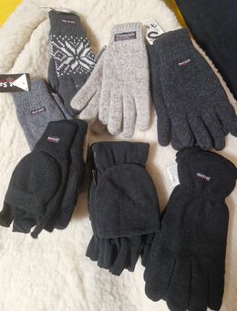 Damen - und Herrenhandschuhe, Fleece und Strick - Pöcking