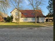 Charmantes Zweifamilienhaus in ruhiger Lage - Mirow