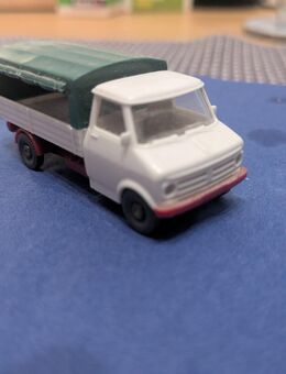 Wiking HO Model Opel Bedford Blitz - Hamburg